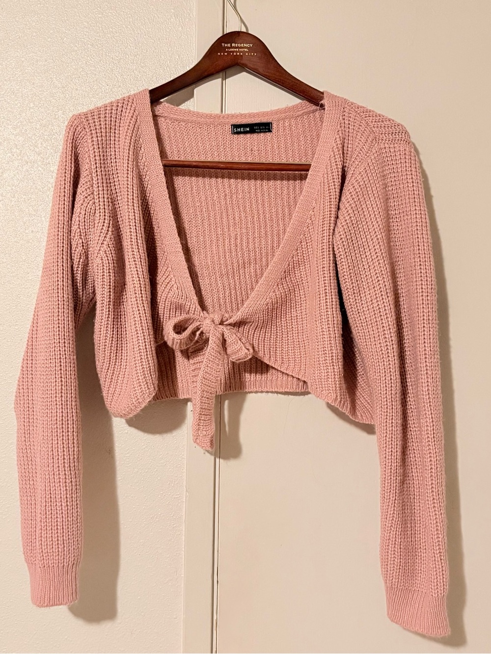 Shein Woman’s Small Pink Tie-Front Into Bow Long Sleeve Cropped Knit Sweater